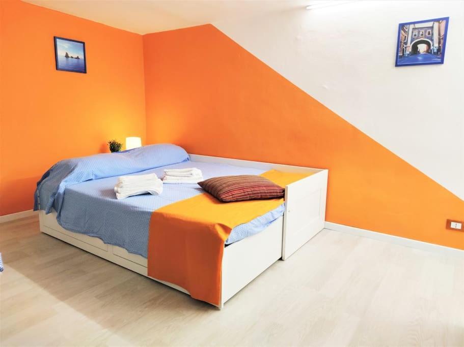 Central Apartments Mezzanine - 1 Min To Via Etnea Aeroporto di Catania Fontana Rossa Esterno foto