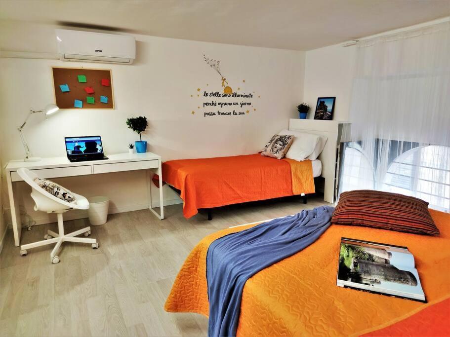 Central Apartments Mezzanine - 1 Min To Via Etnea Aeroporto di Catania Fontana Rossa Esterno foto