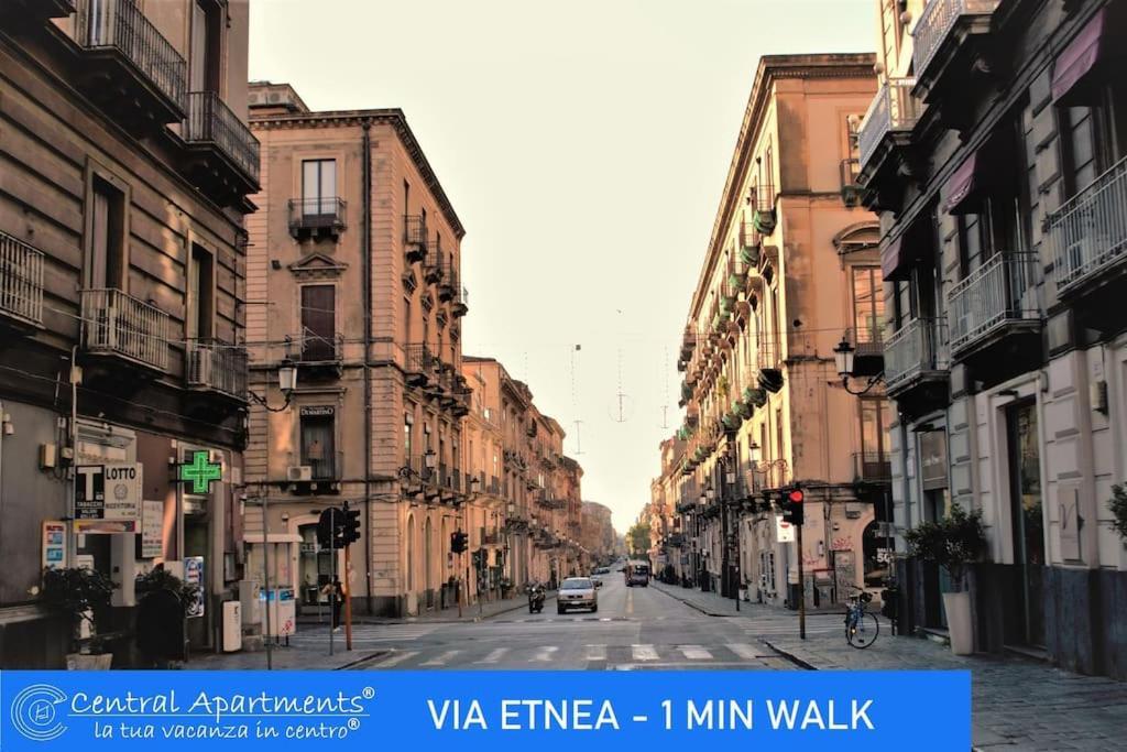 Central Apartments Mezzanine - 1 Min To Via Etnea Aeroporto di Catania Fontana Rossa Esterno foto